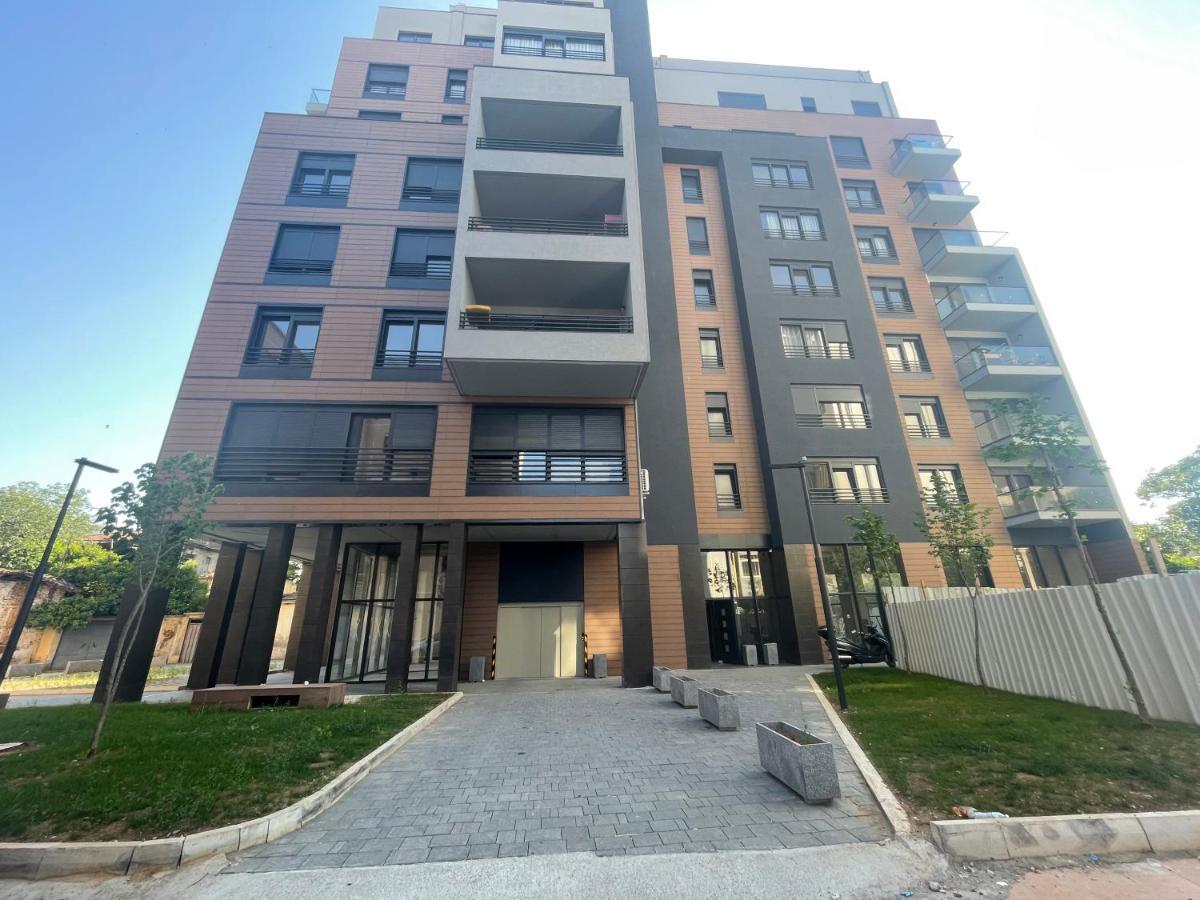 New Bazaar 2022 Apartment Tiranë Ngoại thất bức ảnh