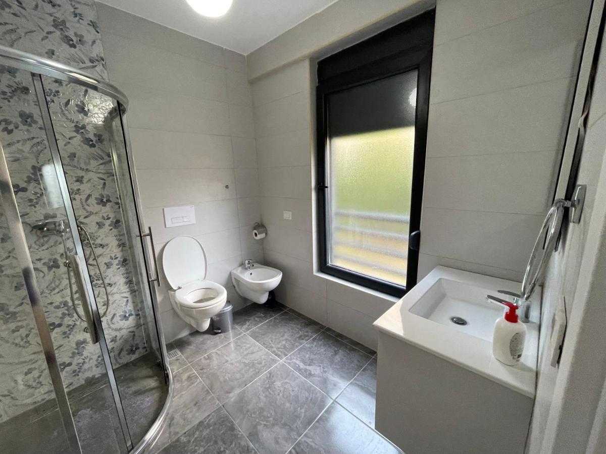 New Bazaar 2022 Apartment Tiranë Ngoại thất bức ảnh