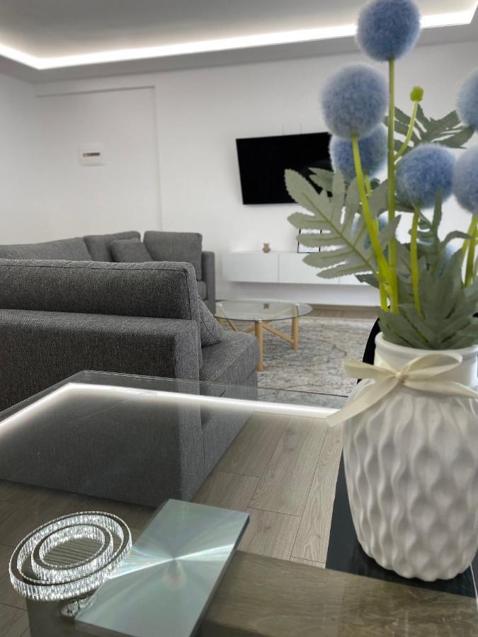 New Bazaar 2022 Apartment Tiranë Ngoại thất bức ảnh