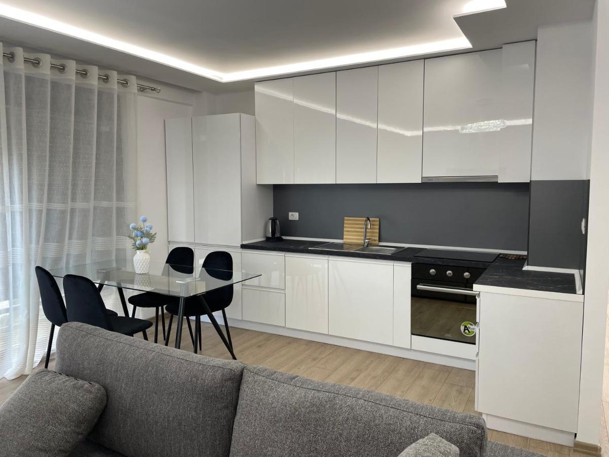 New Bazaar 2022 Apartment Tiranë Ngoại thất bức ảnh