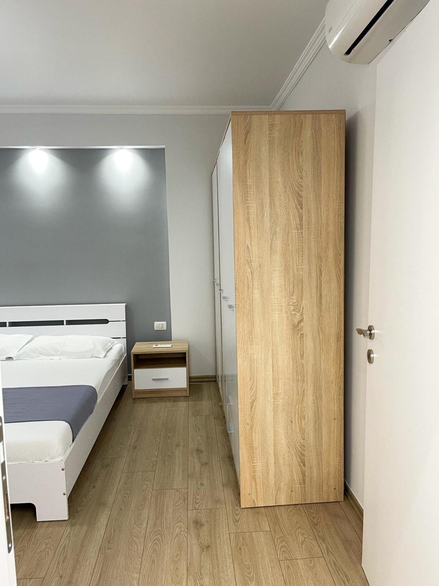 New Bazaar 2022 Apartment Tiranë Ngoại thất bức ảnh